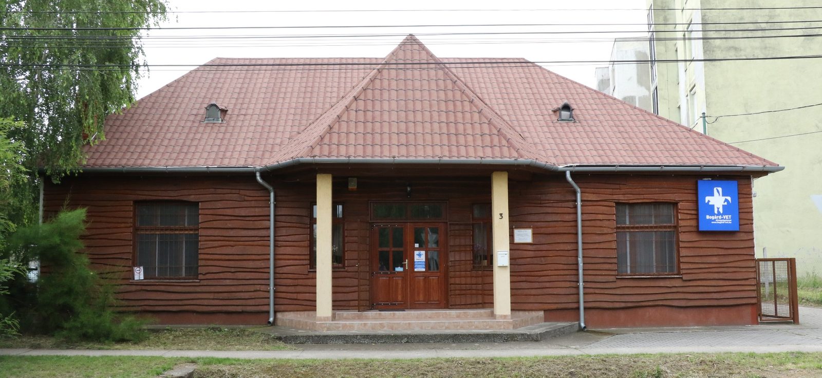 A Bogárd-VET rendelő épülete kívülről